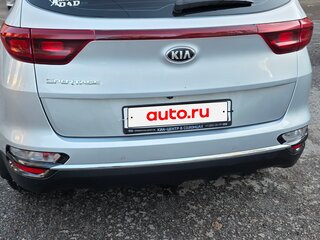 2020 Kia Sportage IV Рестайлинг, серебристый, 2250000 рублей, вид 4