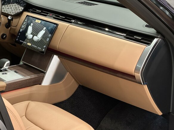 2026 Land Rover Range Rover P530 MHEV Long V, серый - вид 24