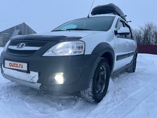 2018 Lada (ВАЗ) Largus Cross I, белый, 1070000 рублей, вид 2