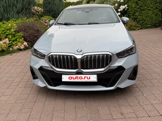 2024 BMW 5 серии 523d VIII (G60/G61/G68), серый, 8000000 рублей, вид 1