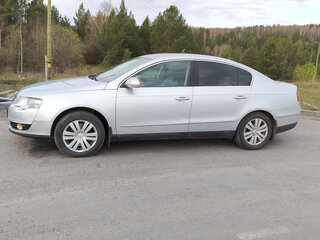 2006 Volkswagen Passat B6, серебристый, 550000 рублей, вид 2