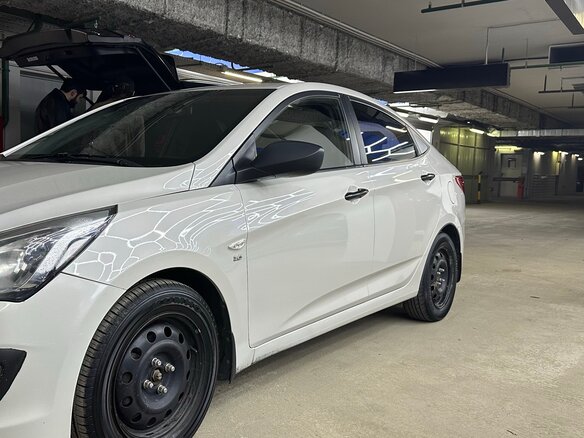 2014 Hyundai Solaris I Рестайлинг, бежевый, 550000 рублей