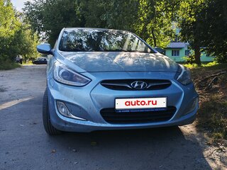 2014 Hyundai Solaris I Рестайлинг, голубой, 900000 рублей, вид 2