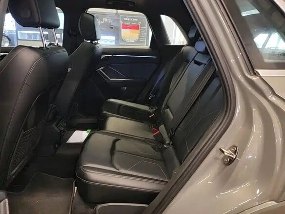 2022 Audi Q3 35 TFSI II (F3), серый - вид 17