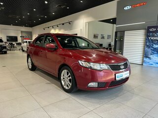 2010 Kia Cerato 6-speed II, красный, 750000 рублей, вид 3