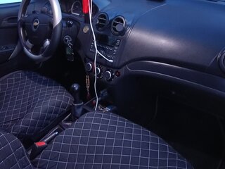 2009 Chevrolet Aveo I Рестайлинг, серебристый, 500000 рублей, вид 2
