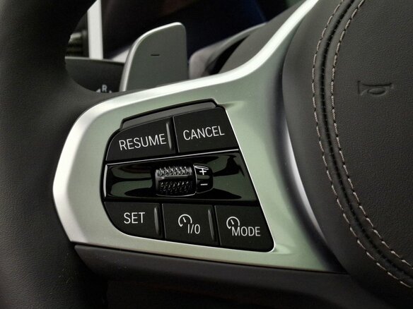 2026 BMW X5 40d IV (G05/G18) Рестайлинг, серый - вид 14