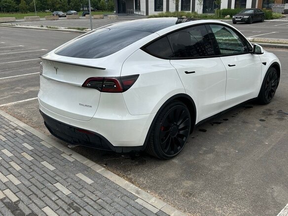 2022 Tesla Model Y Performance I, белый, 3390000 рублей - вид 3