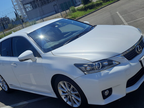 2011 Lexus CT 200h I, белый, 1450000 рублей - вид 1
