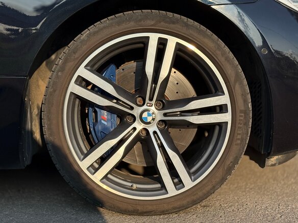 2018 BMW 6 серии Gran Turismo 640i xDrive IV (G32), синий, 4050000 рублей - вид 9