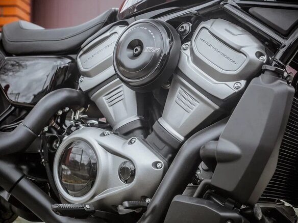 2023 Harley-Davidson Nightster, чёрный, 1555555 рублей - вид 6