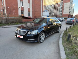 2012 Mercedes-Benz E-Класс 200 7G-Tronic IV (W212, S212, C207), чёрный, 1900000 рублей, вид 2