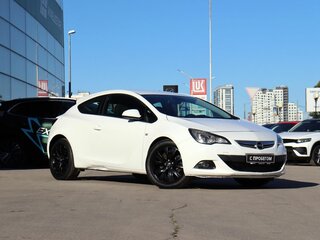 2013 Opel Astra GTC J Рестайлинг, белый, 780000 рублей, вид 3