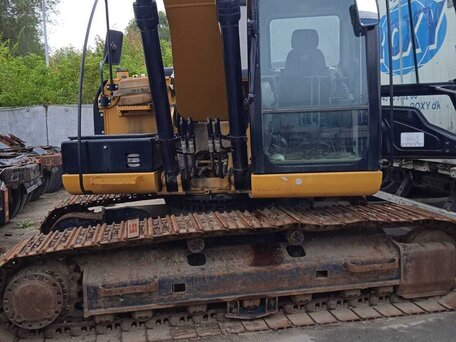 2017 Caterpillar 320D, жёлтый, 7510000 рублей, вид 2