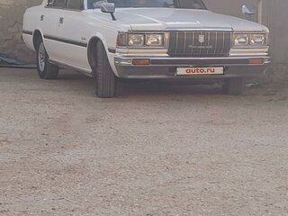 1981 Toyota Crown VI (S110), белый, 570000 рублей, вид 4