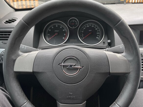 2006 Opel Astra GTC H, чёрный, 360000 рублей - вид 14