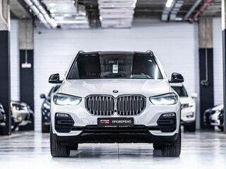 2019 BMW X5 30d IV (G05/G18), белый, 5000000 рублей, вид 4