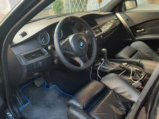2007 BMW 5 серии 528i V (E60/E61) Рестайлинг, чёрный, 895000 рублей, вид 4