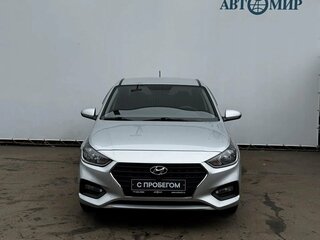 2019 Hyundai Solaris II, серебристый, 1419000 рублей, вид 2