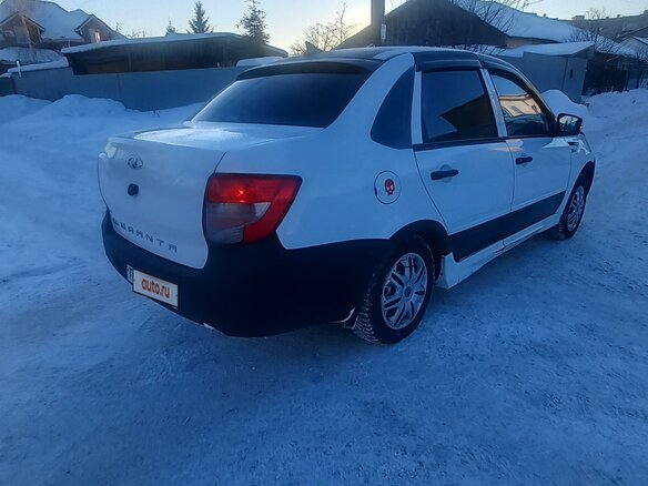 2014 Lada (ВАЗ) Granta I, белый, 520000 рублей - вид 5