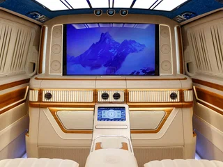 2026 Mercedes-Benz V-Класс Extra Long 300 d экстра длинный III (W447) Рестайлинг 2, чёрный, 56000000 рублей, вид 5