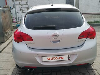 2011 Opel Astra J, серебристый, 680000 рублей, вид 5