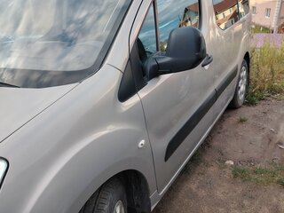 2008 Peugeot Partner II, бежевый, 490000 рублей, вид 2