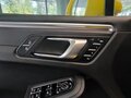 2024 Porsche Macan I Рестайлинг 2, жёлтый - вид 11