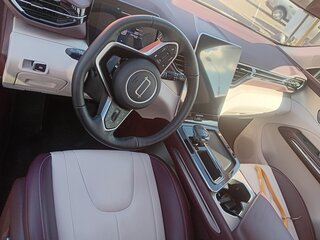 2025 FAW Bestune T90, чёрный, 2500000 рублей, вид 2