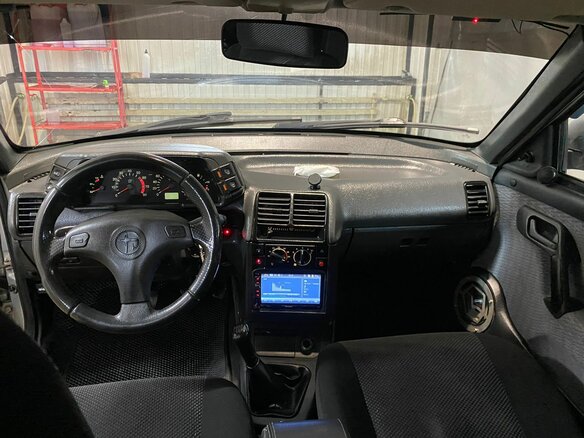 2002 Lada (ВАЗ) 2112, серебристый, 270000 рублей - вид 2