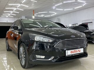 2017 Ford Focus III Рестайлинг, чёрный, 1360000 рублей, вид 3