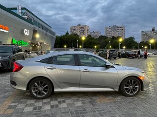 2019 Honda Civic X, серый, 2300000 рублей, вид 5