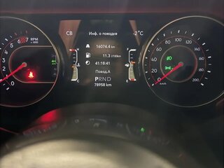 2021 Jeep Wrangler IV (JL), красный, 5000000 рублей, вид 4