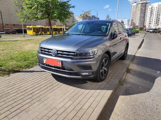 2018 Volkswagen Tiguan II, серый, 2562306 рублей, вид 2