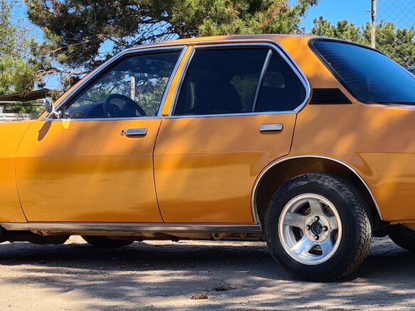 1978 Vauxhall Cavalier I, жёлтый, 550000 рублей - вид 5