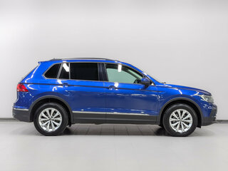 2021 Volkswagen Tiguan II Рестайлинг, синий, 2150000 рублей, вид 4