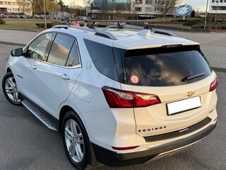 2018 Chevrolet Equinox III, белый, 1400000 рублей, вид 2