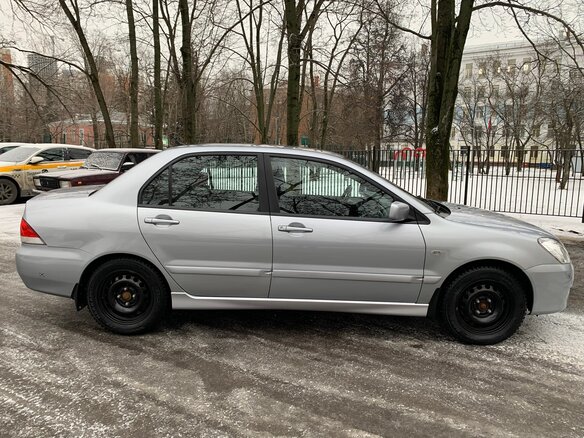 2005 Mitsubishi Lancer IX, серый, 1000000 рублей - вид 6