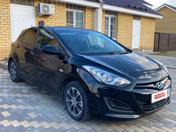 2014 Hyundai i30 II, чёрный, 1175000 рублей - вид 2