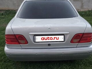 1999 Mercedes-Benz E-Класс 240 II (W210, S210), серый, 550000 рублей, вид 2