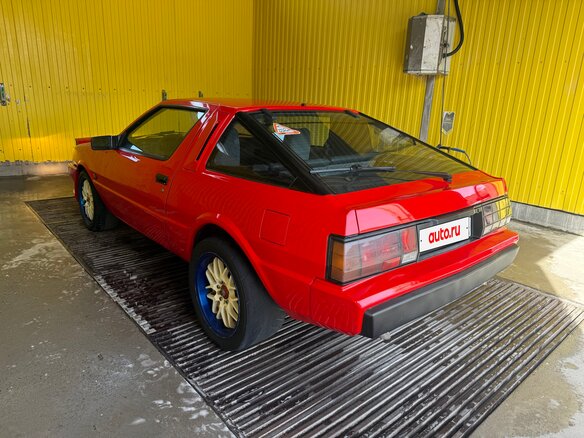 1988 Mitsubishi Starion, красный, 990000 рублей - вид 14