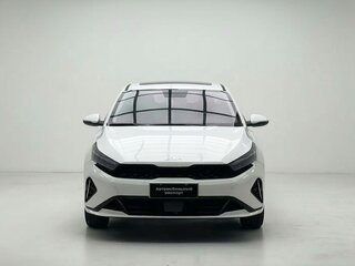 2026 Kia K3 II (China Market) Рестайлинг, белый, 1880000 рублей, вид 2