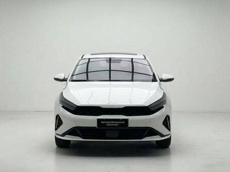 2026 Kia K3 II (China Market) Рестайлинг, белый, 1960000 рублей, вид 2