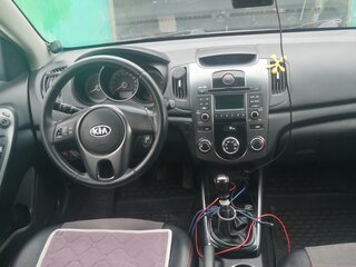 2010 Kia Cerato 5-speed II, коричневый, 850000 рублей, вид 2
