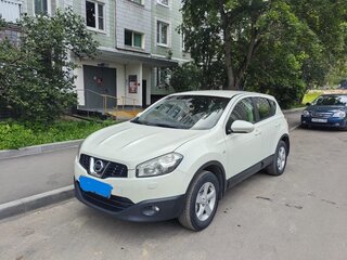 2013 Nissan Qashqai I Рестайлинг, белый, 1250000 рублей, вид 1