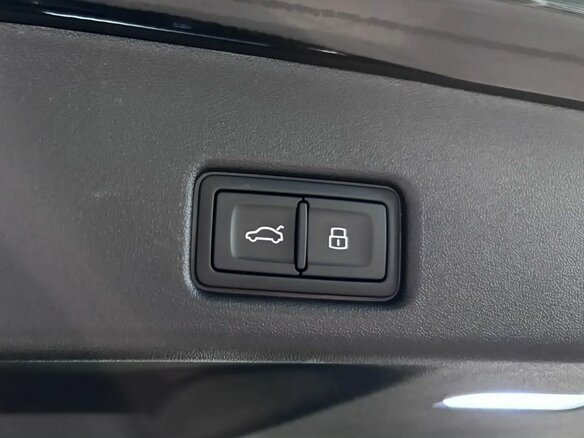 2026 Audi Q5 L III (GU), чёрный - вид 16