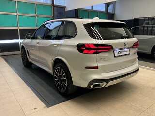 2023 BMW X5 30d IV (G05/G18) Рестайлинг, белый, 15600000 рублей, вид 5