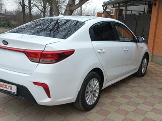 2018 Kia Rio IV, белый, 1210000 рублей, вид 5