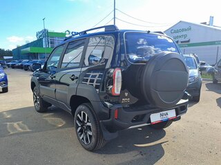 2026 Lada (ВАЗ) Niva Travel I Рестайлинг, зелёный, 1914000 рублей, вид 3