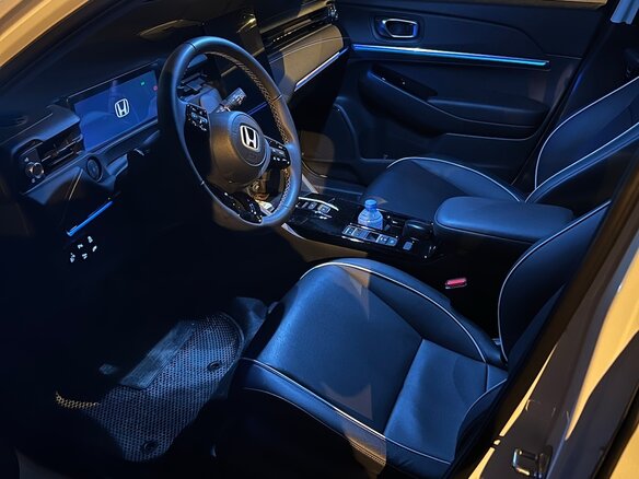 2022 Honda e:NS1, белый, 3100000 рублей - вид 9